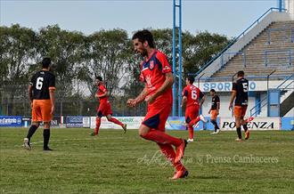 Cambaceres tuvo su "sábado de gloria"