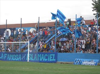 San Telmo y Dock Sud, en la Isla y con público