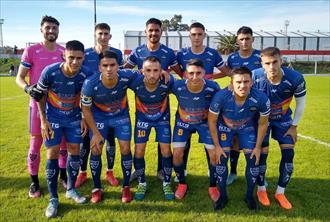Centro sacudió al campeón Centro sacudió al campeón