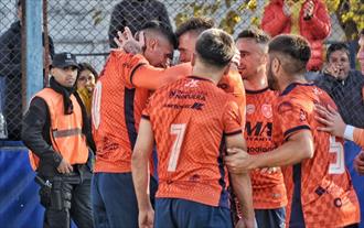 Sacachispas F.C: Bailó al ritmo de Talleres: otro golpe para el Lila