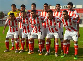 El "Lorito" cantó tricota