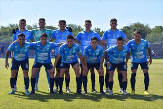 Berazategui goleó y sigue con chances en la Primera C