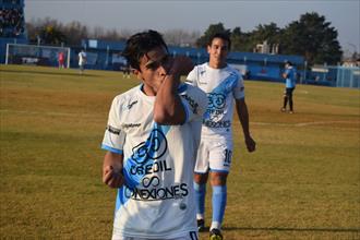 Una "Bochi" de goles para que San Carlos termine "Alegre"