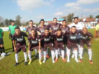 De la mano de Román, el Marrón se quedó con el clásico