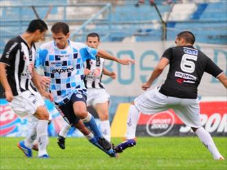 Una lluvia de goles con presagio de agua bendita