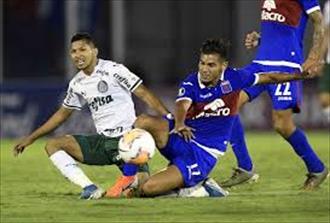 La jerarquía de Palmeiras se impuso en el debut del Matador