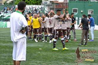 Platense cambió la mentalidad y suma