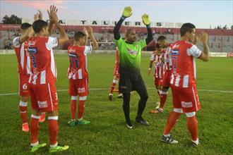 Talleres metió el gol y ganó