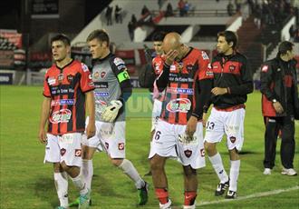 Douglas bajó a Patronato