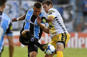 Almagro volvió a ganar y se prendió