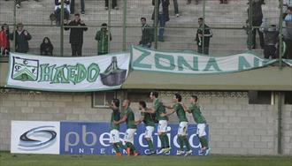 Ferro buscó y le pusieron una ballena en el arco