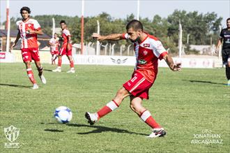 Ganó el CFC, con un notable Perinciolo