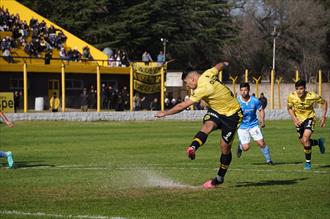 Flandria consiguió oxígeno en una fecha clave