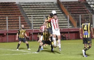 El Aurinegro rescató un punto sobre la hora