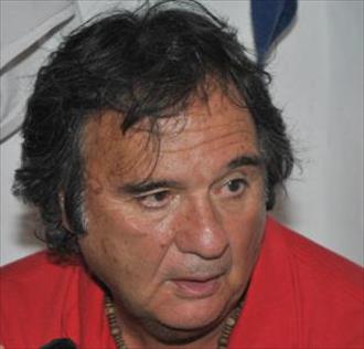 ''Hay que poner el pecho y salir adelante'' ''Hay que poner el pecho y salir adelante''