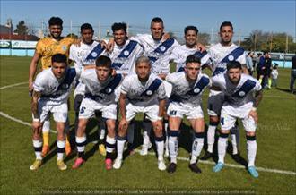 Talleres de Remedios de Escalada ascendió a la Primera Nacional, El  conjunto Rojo volverá a la segunda categoría tras 28 años, Página