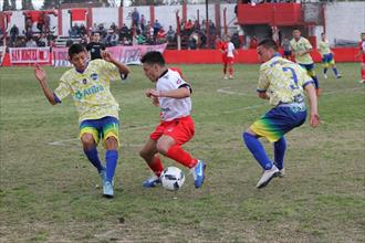 Debut y suspensión