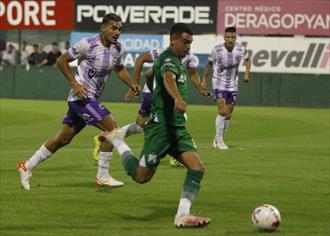 Ferro chocó contra una muralla: Gabriel Atamañuk