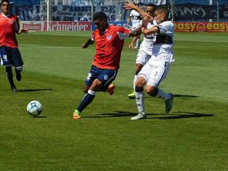 Platense le pasó el "Trapito" a Suárez