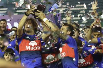 Pagó la candidatura con el título y el ascenso Pagó la candidatura con el título y el ascenso