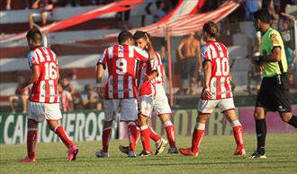 Catarata de goles en Barracas