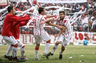 Domingo de fiesta y de ascensos Domingo de fiesta y de ascensos