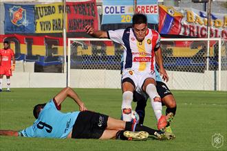 Colegiales aprobados ante la UAI