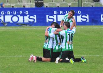 Estudiantes, adentro Estudiantes, adentro