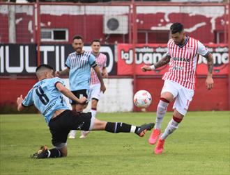 El Furgón lo embocó sobre el final El Furgón lo embocó sobre el final