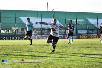 Estudiantes, 99,9% Nacional