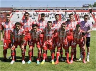 Un buen tiempo le bastó a Los Andes