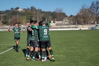 Ferro recuperó la alegría