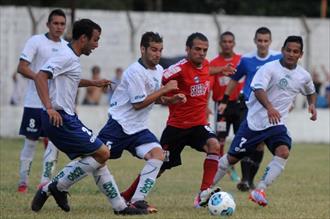 El empate no les sirvió El empate no les sirvió