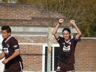 Platense complicó más a Armenio