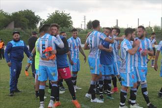 Argentino, puntero y con un pie medio en la Copa